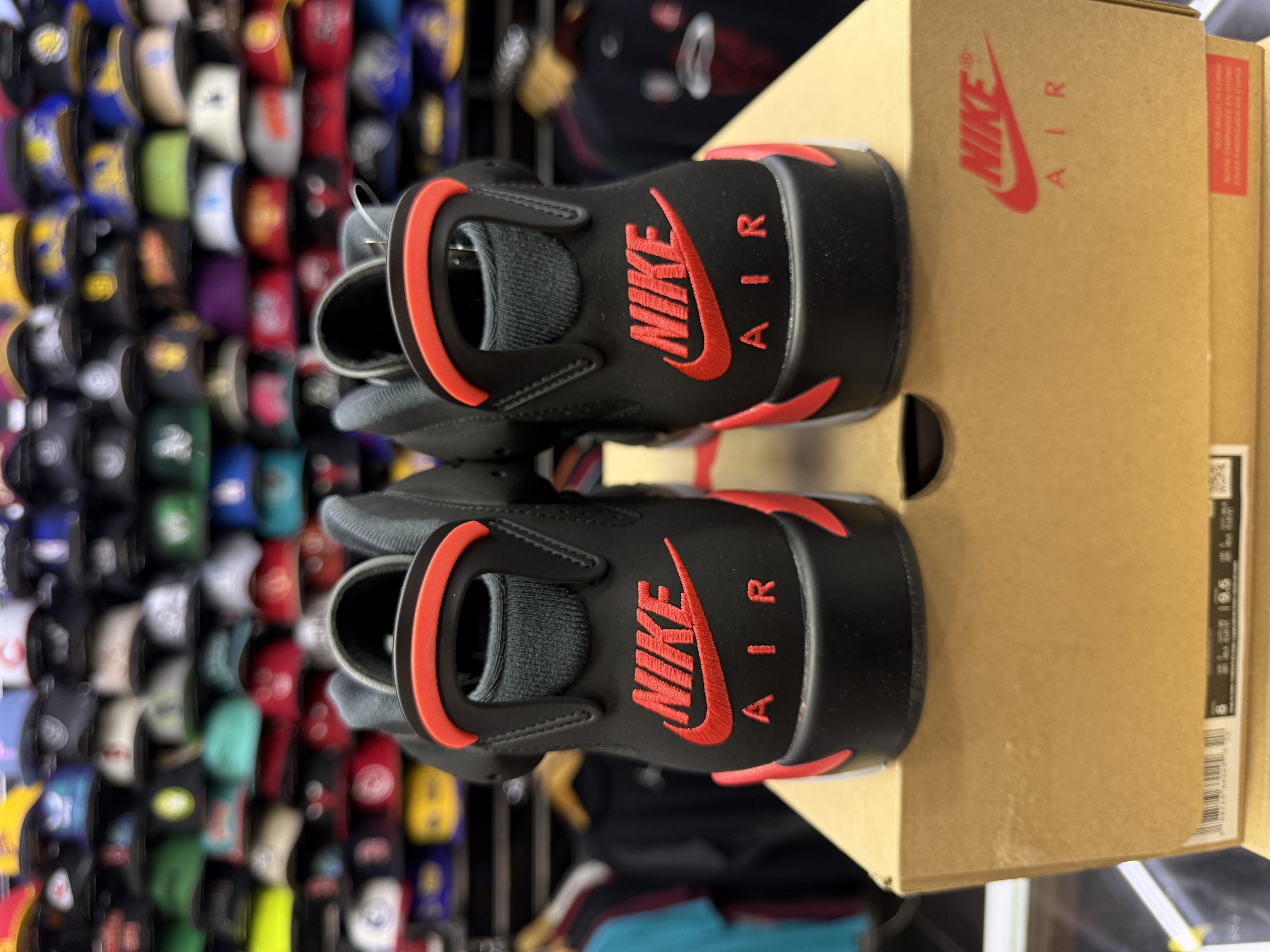 JORDAN RETRO 6 INFRARED