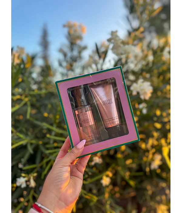 SET REGALO VELVET PETALS 