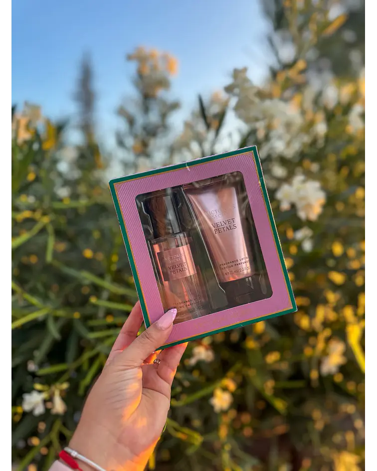 SET REGALO VELVET PETALS 