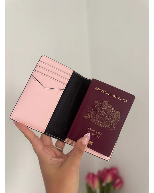 PORTA PASAPORTE VS 