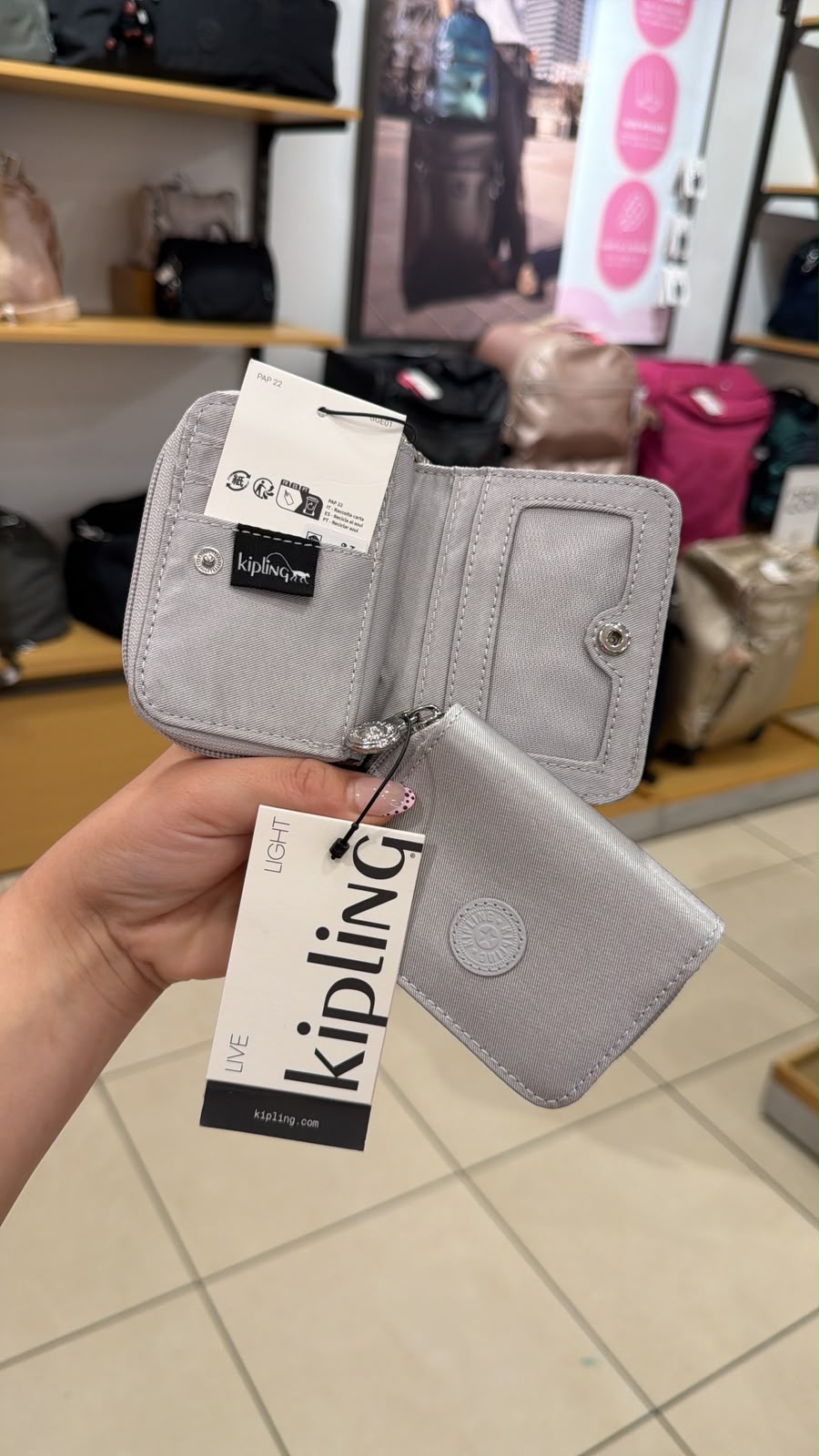 Billetera Tops Kipling Silver