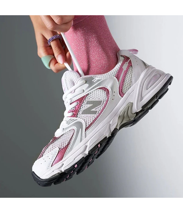 New Balance 530 Pink Sugar 