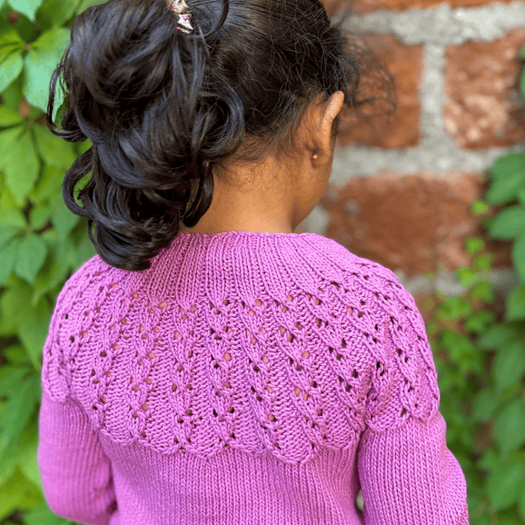 Ephesus Mini Sweater - Patrón de Tejido 1