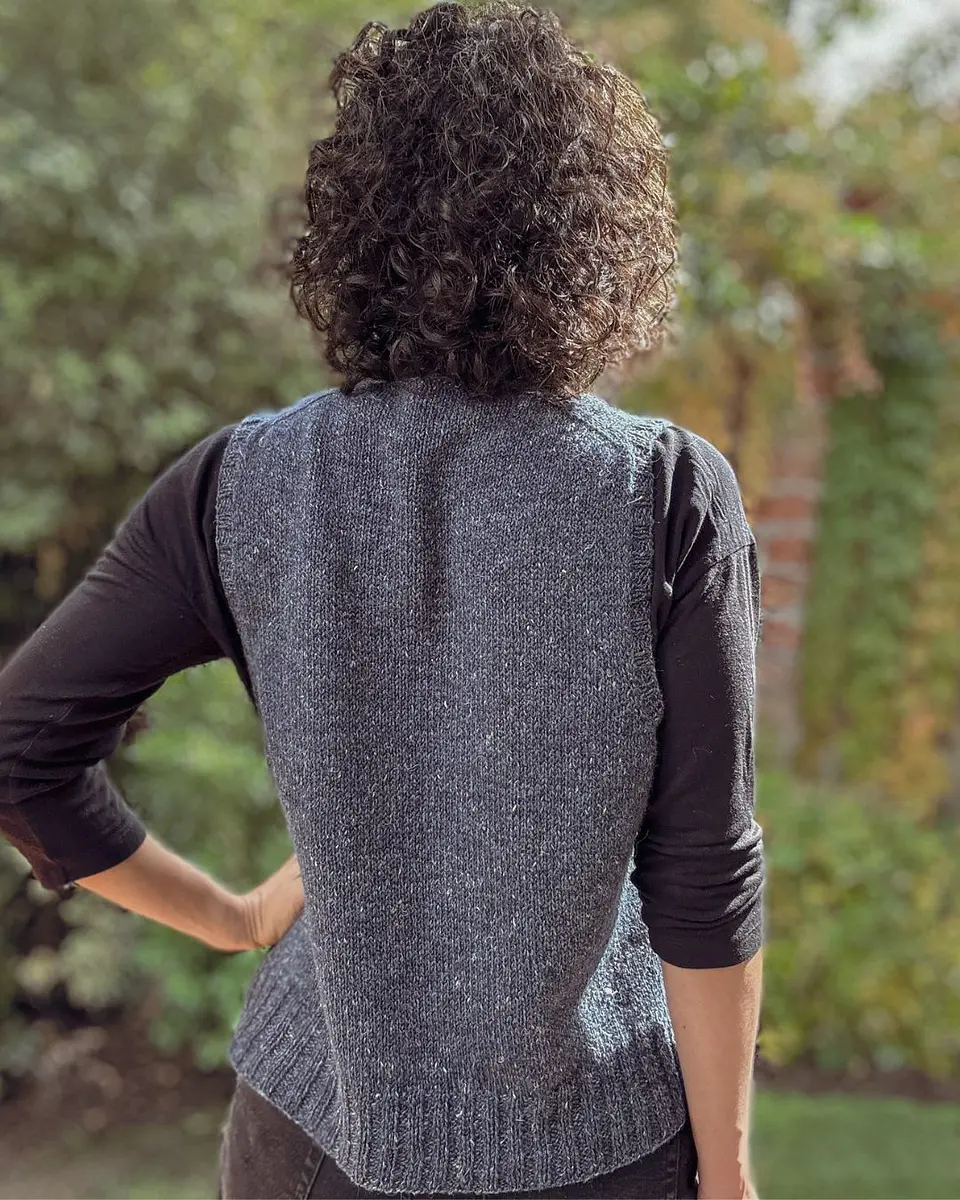 Mr. Blue Sky Vest - Knitting Pattern 3