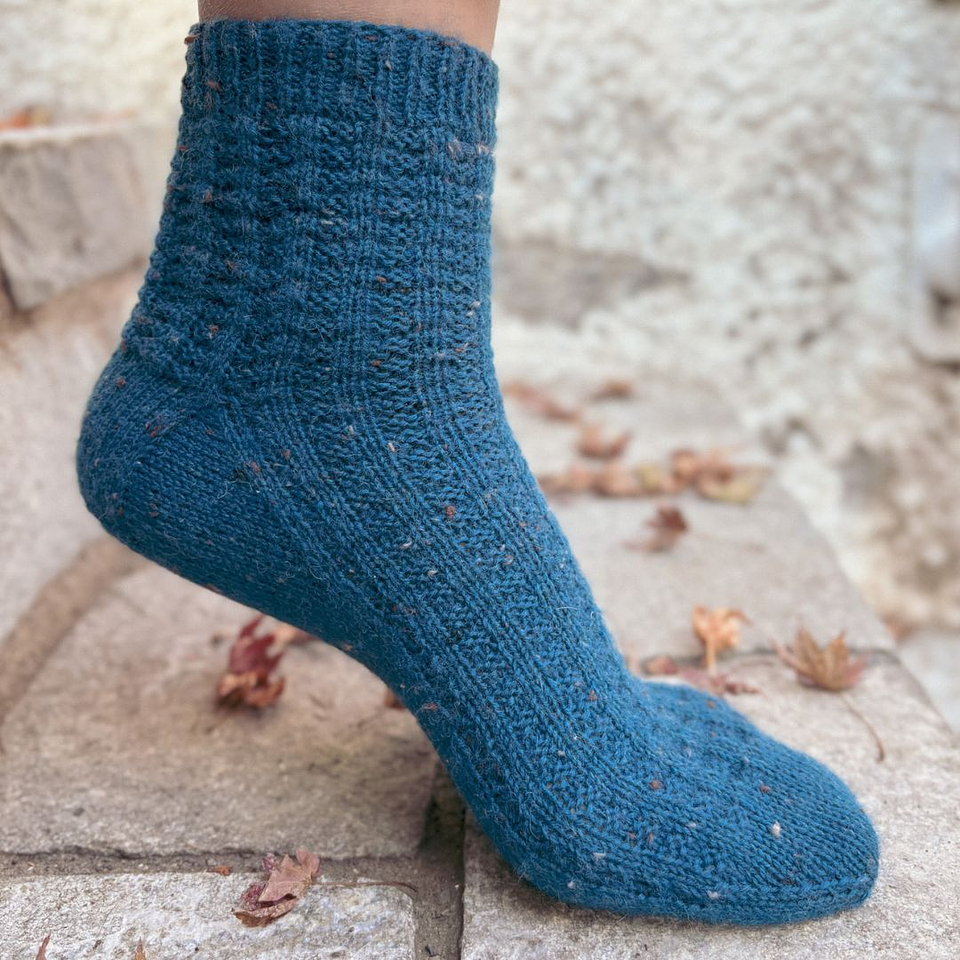 Regina Socks - Knitting Pattern 1