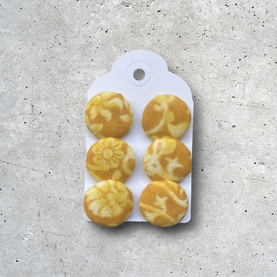 Botones forrados en tela 12