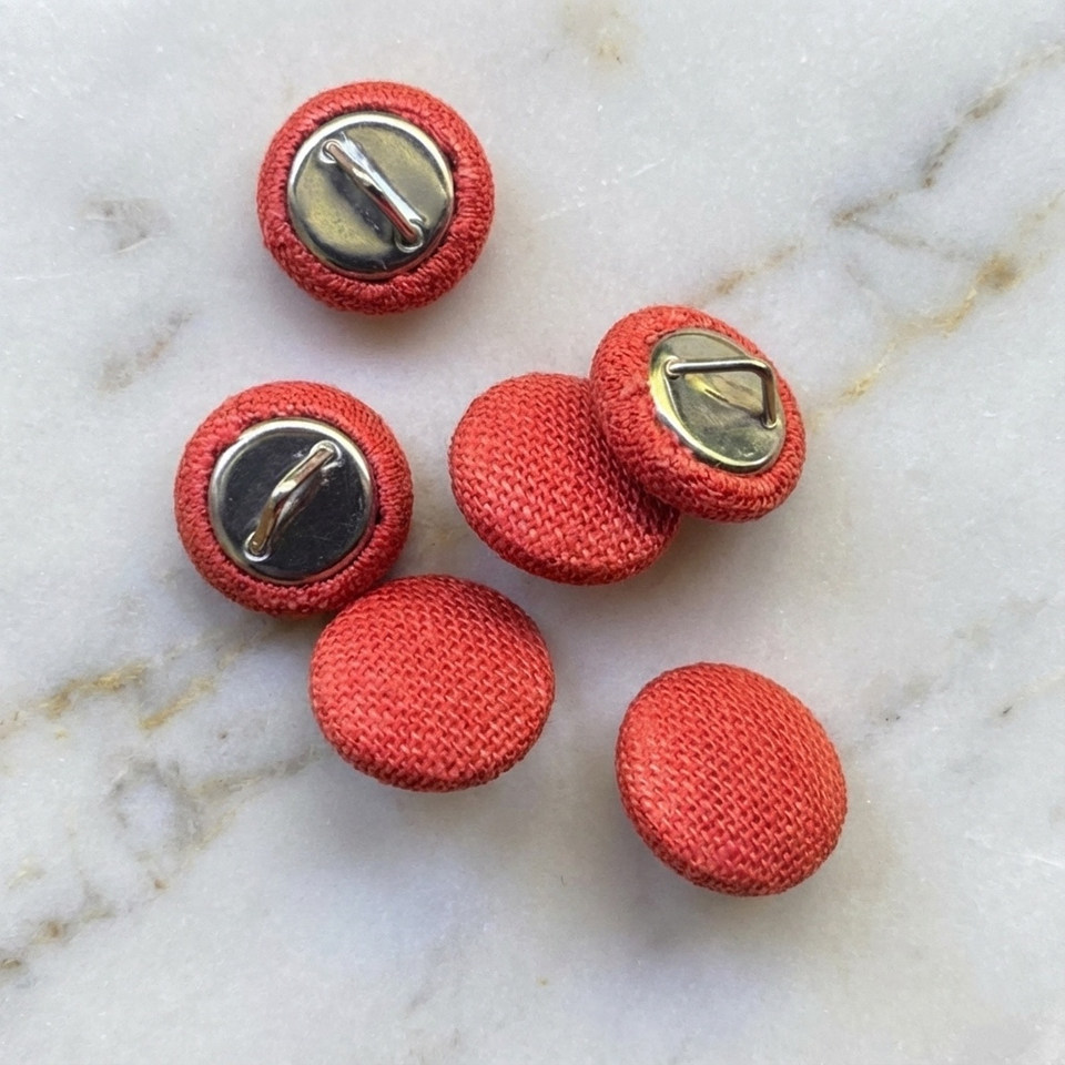 Botones forrados en tela 1