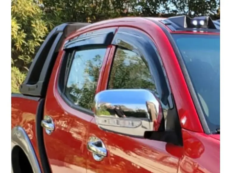 Aletas Bota Aguas Negras Nissan Terrano 2006-14 Envío Gratis 4