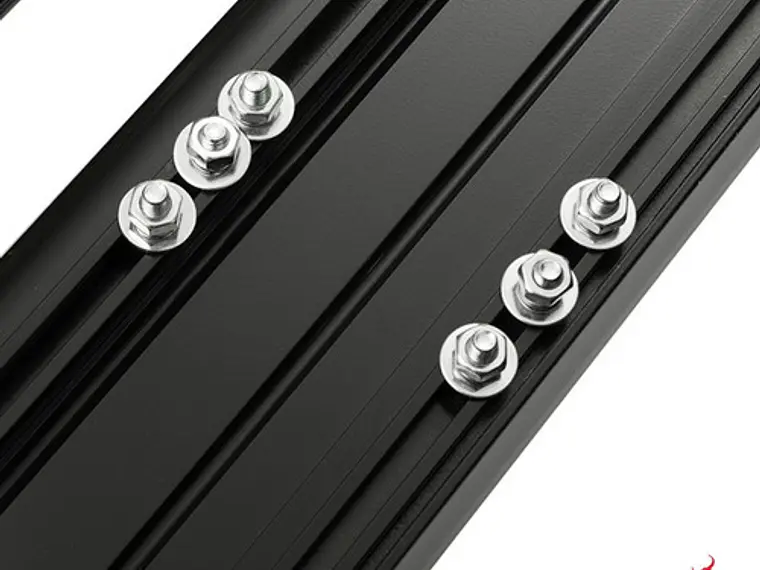 Pisaderas Modelo Original Negras Mitsubishi L200 2016 - 2022 3