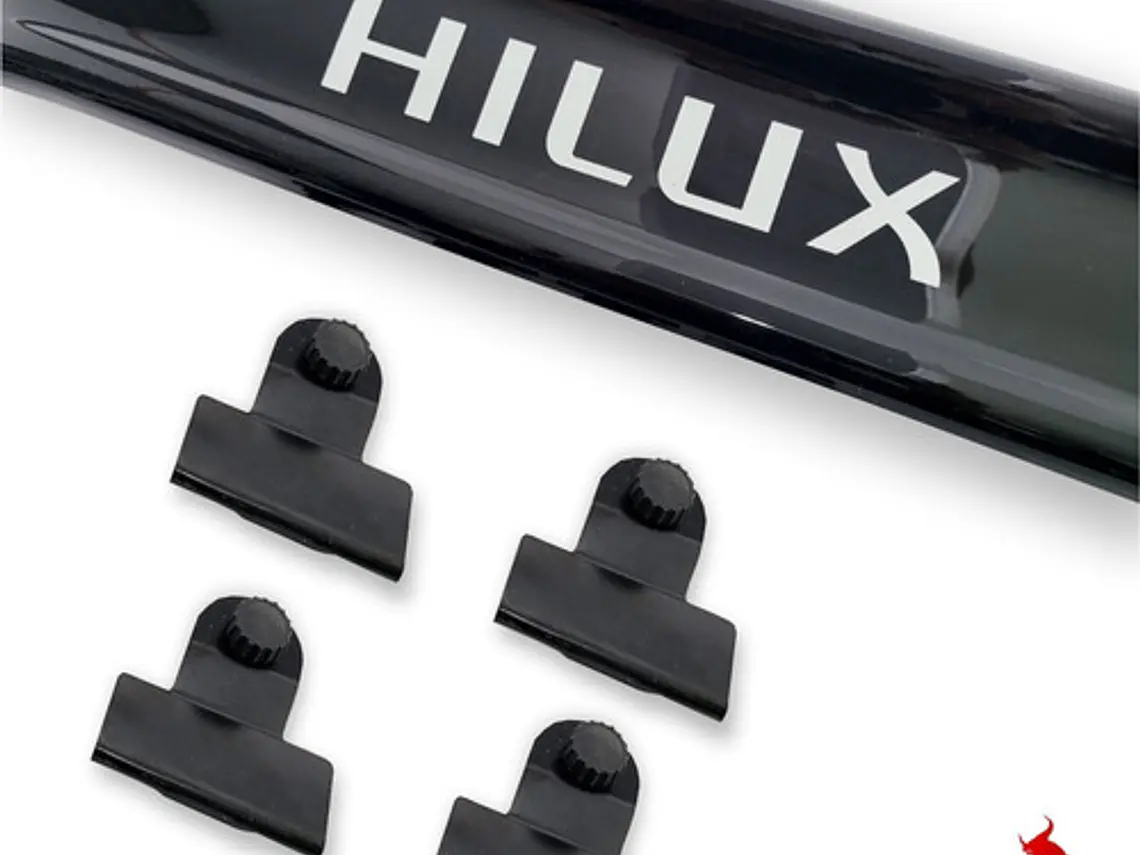 Deflector Capot Negro Con Toma De Aire Toyota Hilux 2012-16 2