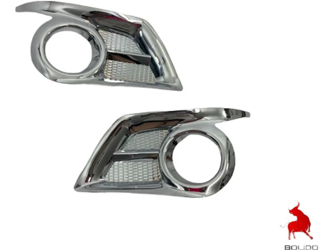 Biseles Cromados Neblineros Toyota Hilux Vigo 2012-16 2