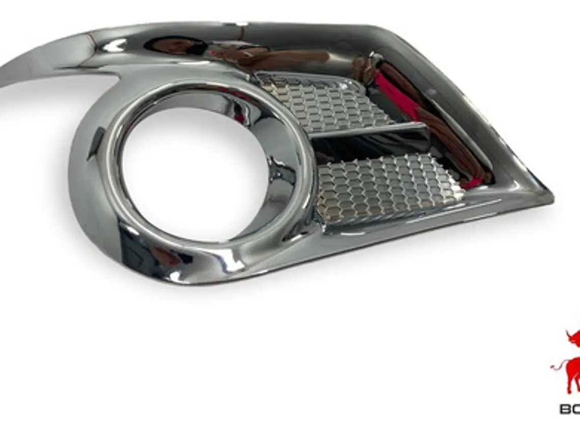 Biseles Cromados Neblineros Toyota Hilux Vigo 2012-16 3