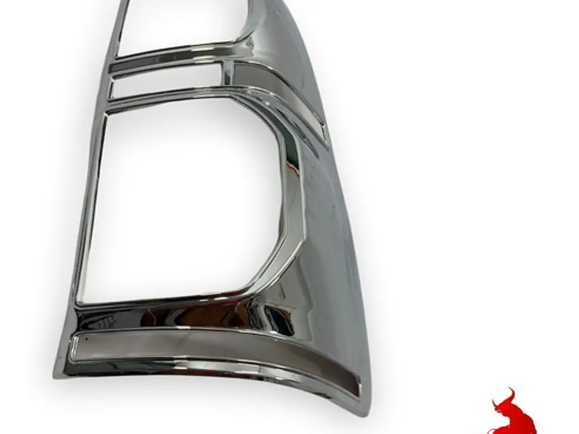Biseles Cromados  Focos Trasero Toyota Hilux Vigo 2012-16 1