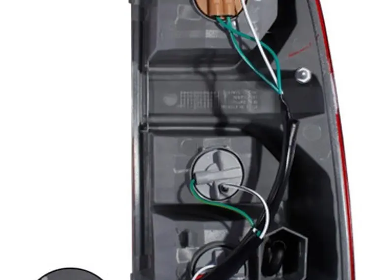Foco Trasero Izquierdo Toyota Hilux 2006-2015 Envio Gratis 2