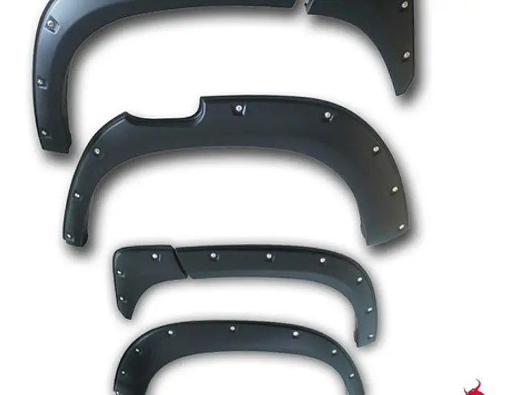 Extensiones Tapabarro Militar  Mitsubishi New L200 2