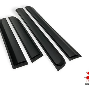 Set Molduras Puertas  Nissan Np300 2016-2020
