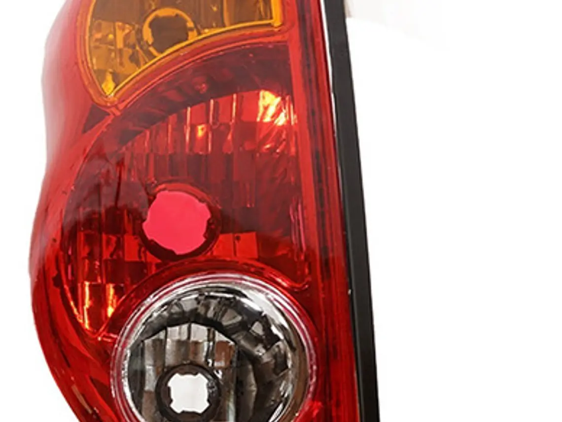 Foco Trasero Izquierdo Mitsubishi L200 Avispa  2007 -2015  4