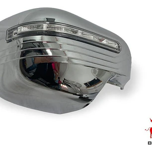 Cubre Espejo Cromado Con Luz Led Nissan Np 300 2016-2020