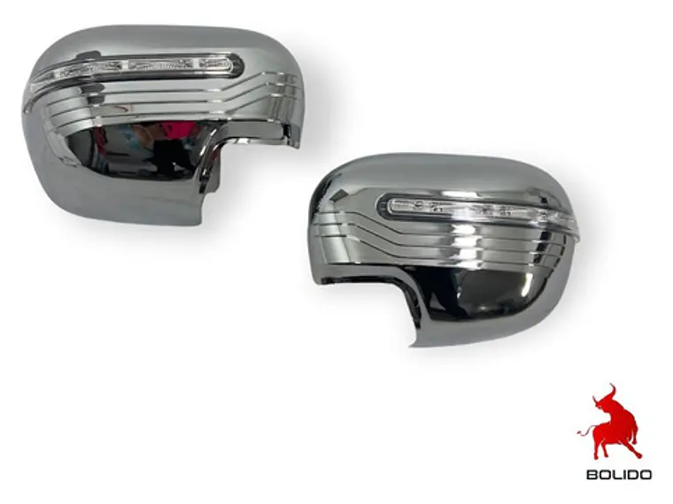 Cubre Espejo Cromado Con Luz Led Nissan Np 300 2016-2020 4