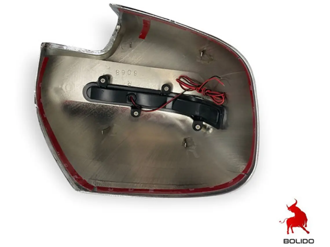 Cubre Espejo Cromado Con Luz Led Nissan Np 300 2016-2020 5