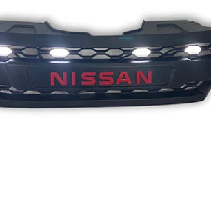 Mascara  Nissan Np300 Led  Con Logo 2016-2021