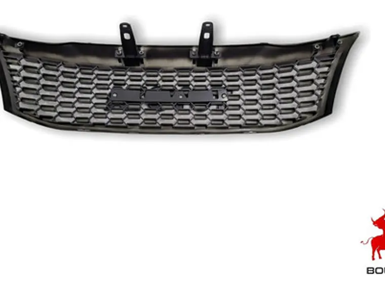 Mascara Rejilla  Negra Con Logo Toyota Hilux Vigo 2012 -2016 3