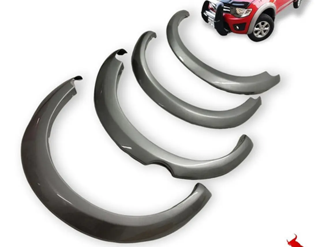 Fanguera Extension De Tapabarro Grises Mitsubishi L200 08-15 1