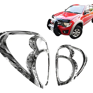 Biseles Cromados Focos Traseros Mitsubishi L200 2007 - 2015 