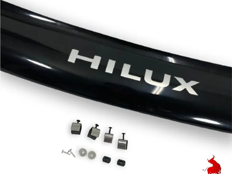 Deflector Capot Negro Con Logo Toyota Hilux Vigo 2012-2016 4