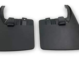 Set De Aletas Guarda Barro Para Nissan Np300 2016-2020