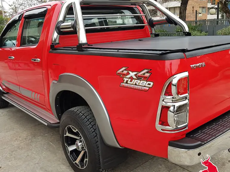 Set De Aletas Guarda Barro Para Toyota Hilux Vigo 2006 -2015 3