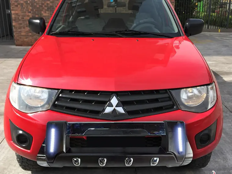 Defensa Bumper Parachoque Con Led Mitsubishi L200 2007 -2015 7