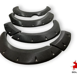 Extensiones Tapabarro Militar  Mitsubishi L200 2016-2019