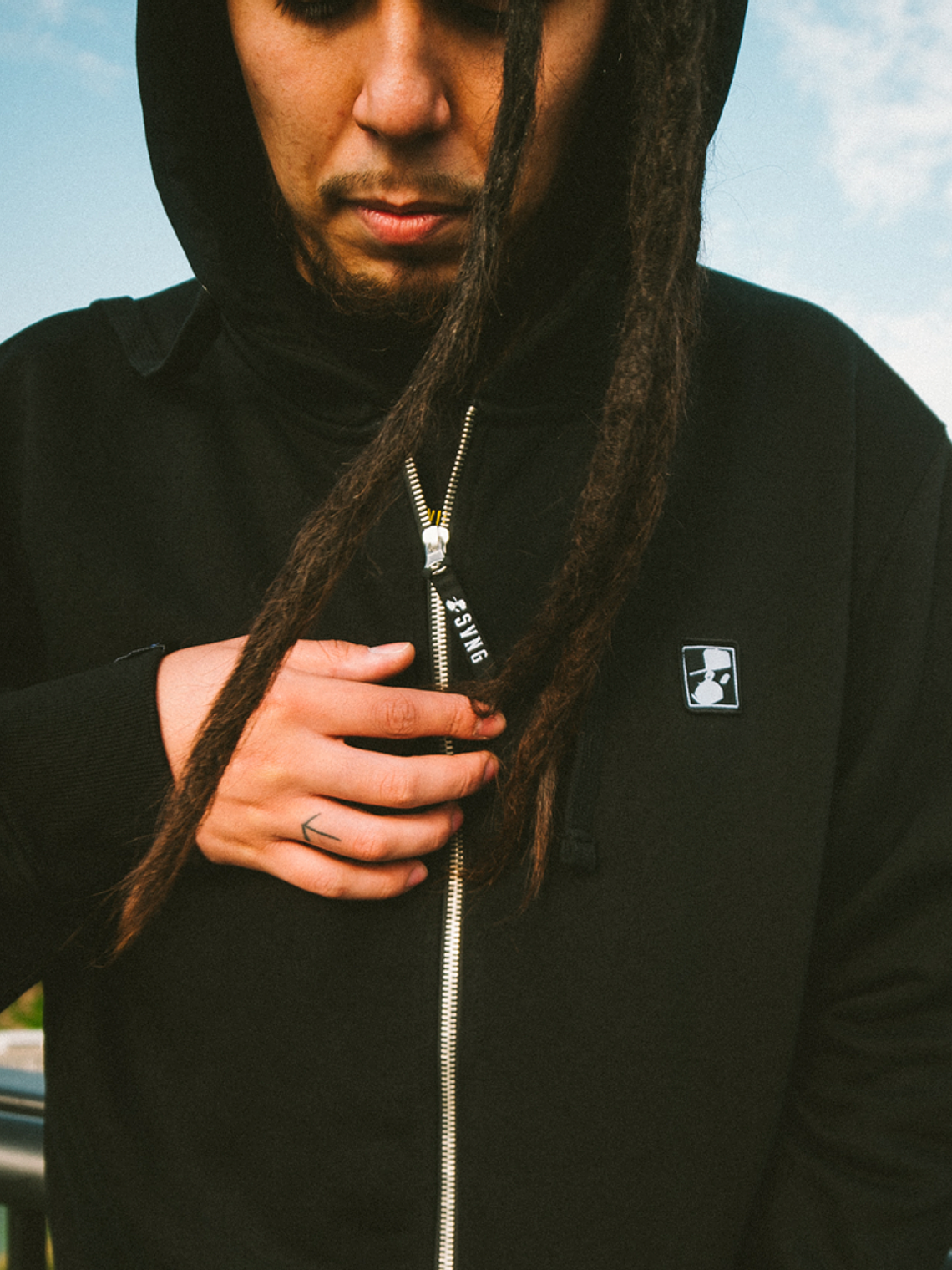 CANGURO CIERRE DESPIERTA SELVA NEGRA 2