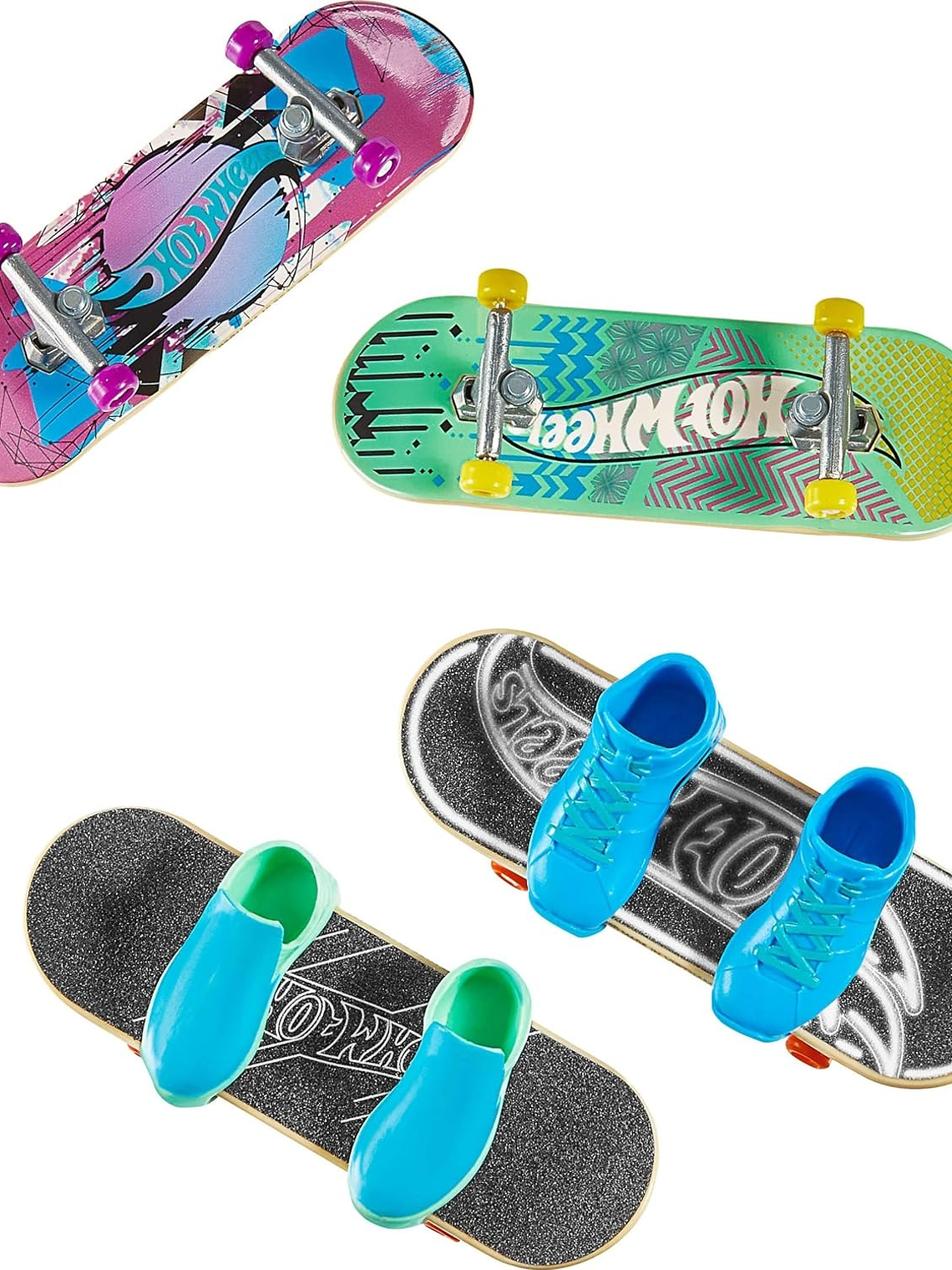 Hot Wheels Skate Tony Hawk - Zapatos de patinaje extraíbles y fingerboard, paquete múltiple, 4 tablas totalmente montadas, 2 pares de zapatos de skate, 1 juego exclusivo (los estilos pueden variar) 3