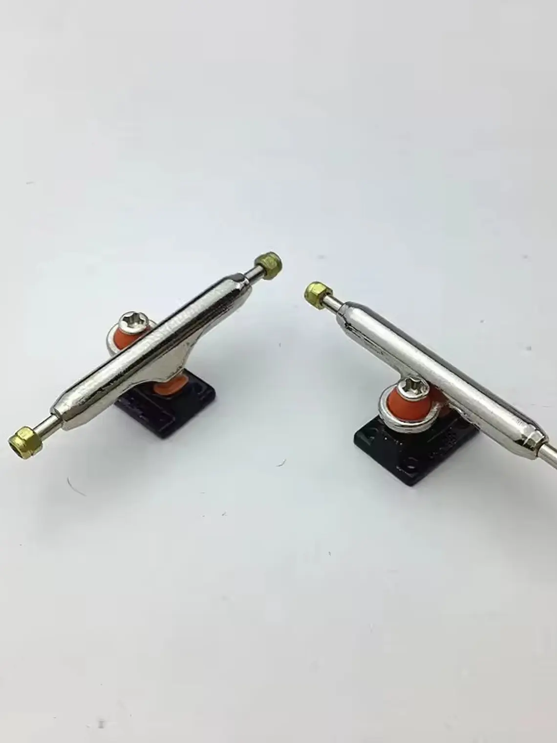 truck 34mm Fingerboard Profesional Kingpin invertido base Black 1