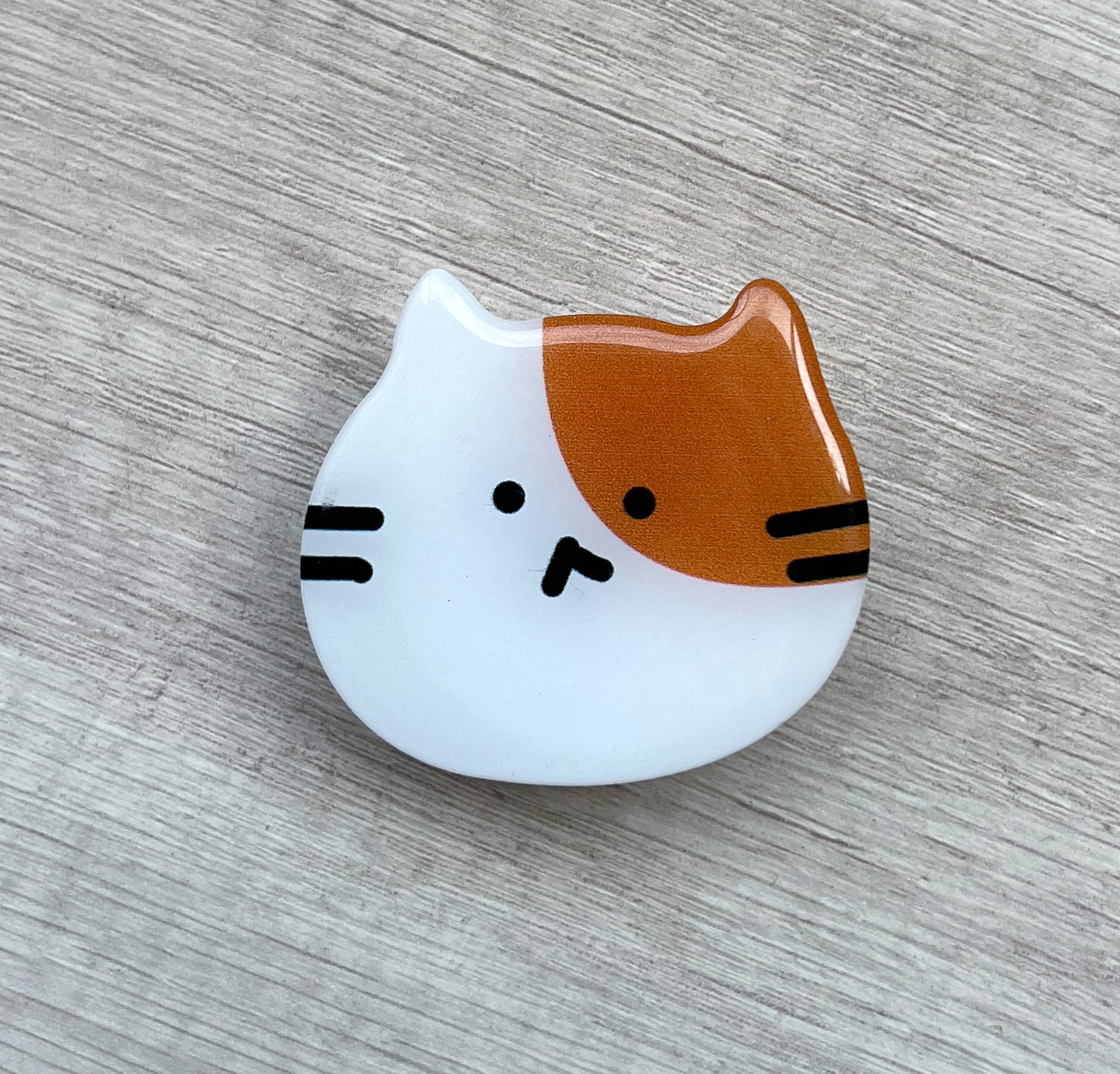 SOPORTE DE CELULAR NEKO