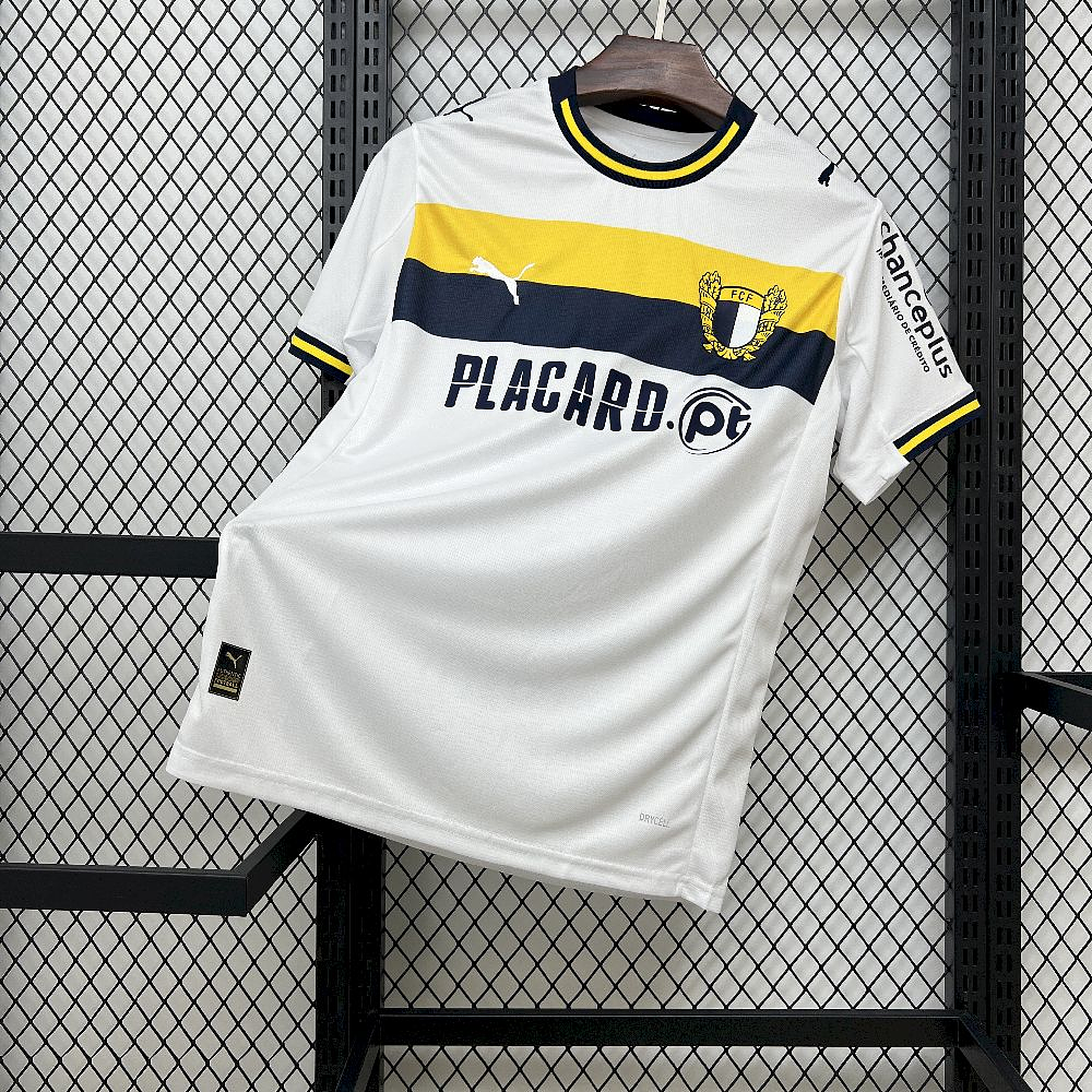 Camisola Principal FC Famalicão 2025/26