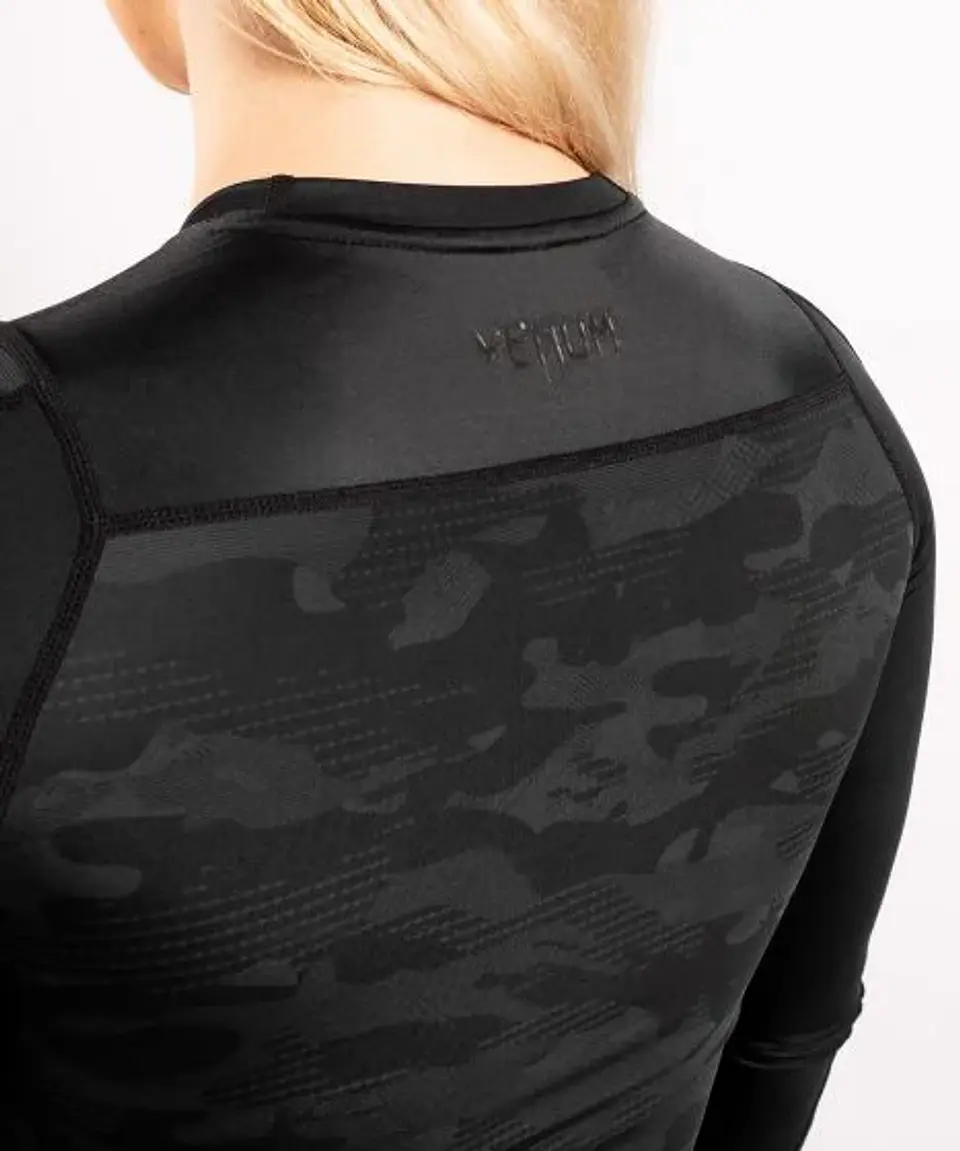 Venum Defender long sleeve Rashguard - for women - Black/Black 7