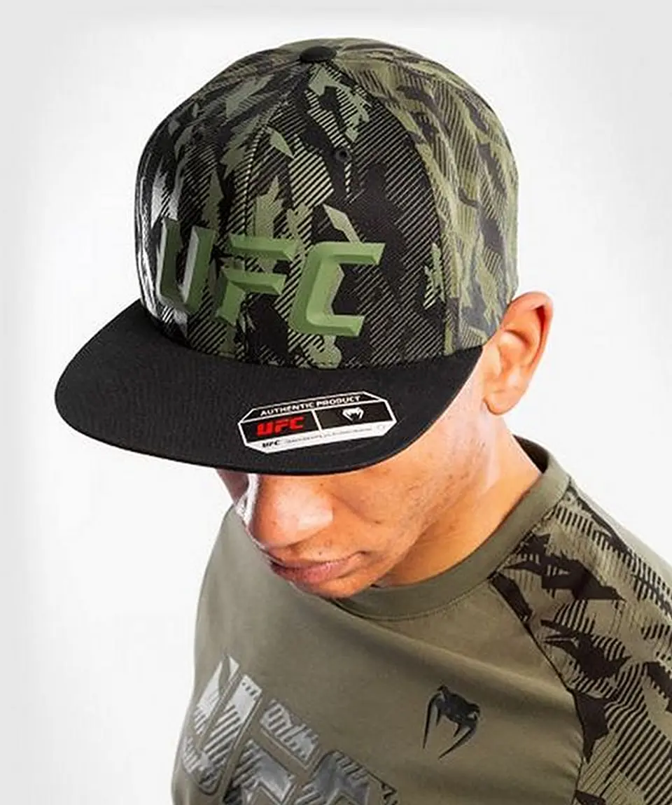 Venum UFC Authentic Fight Week Unisex Hat Green 1