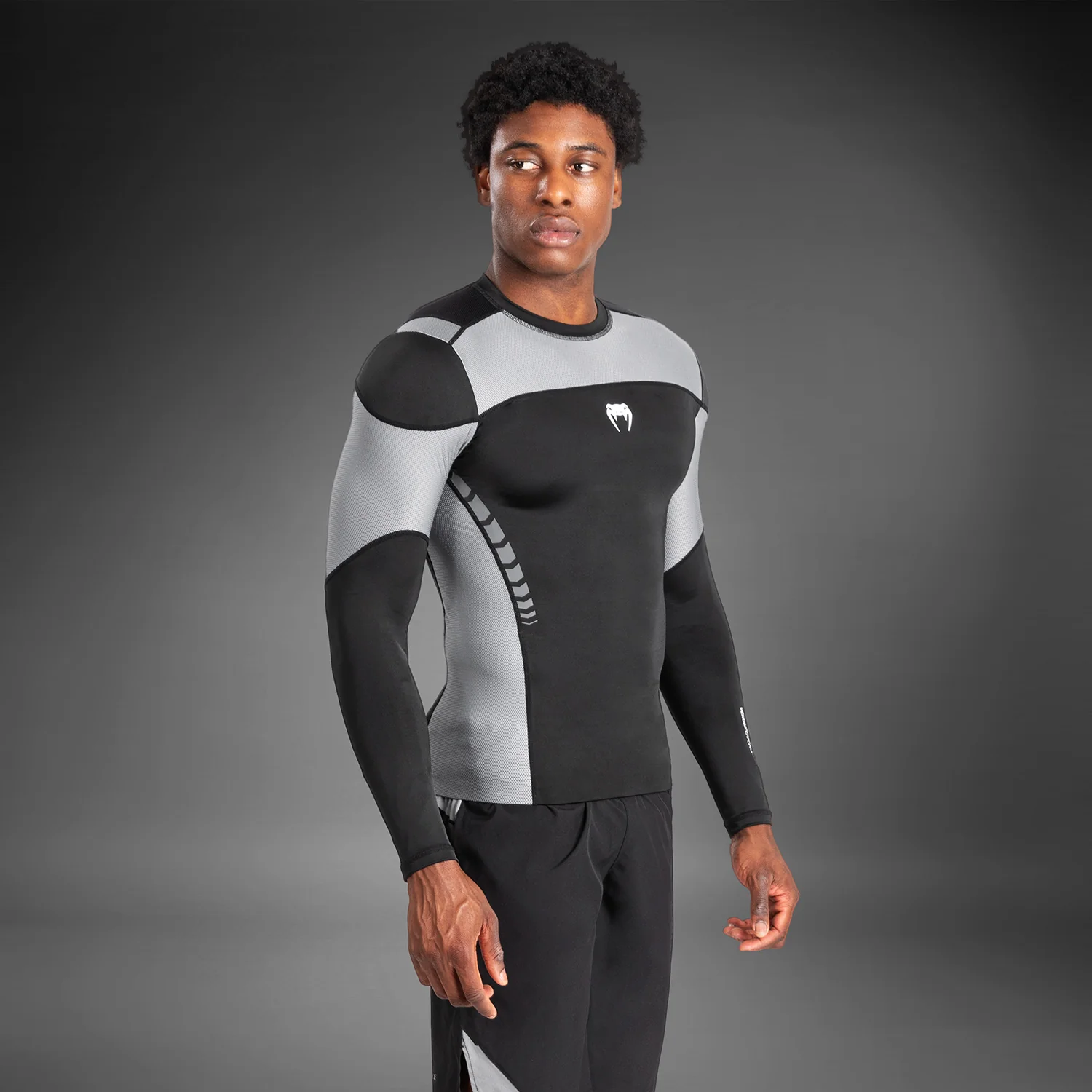 Pre-Venta Venum Tempest Rashguard