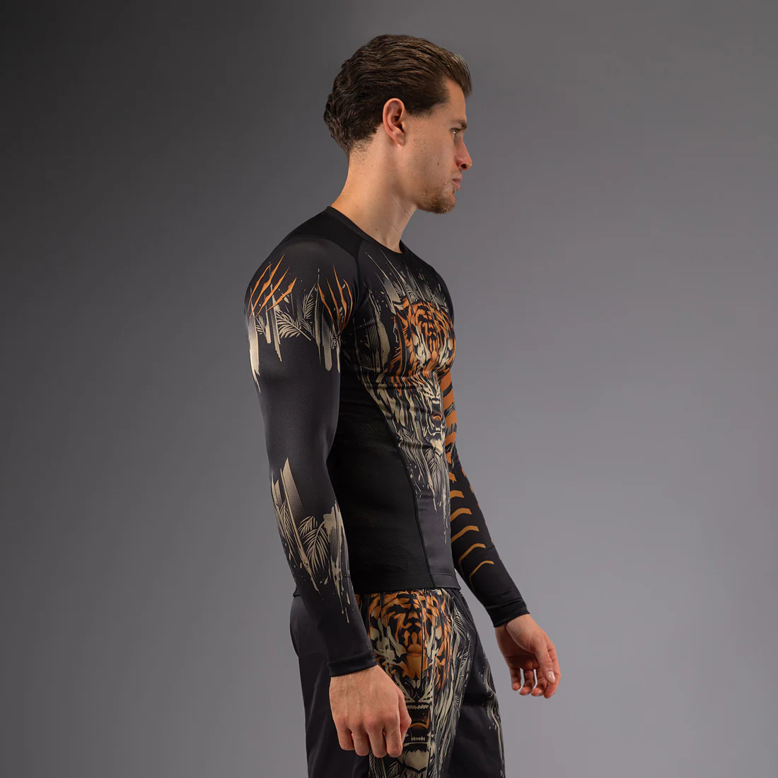 Pre-Venta Venum Tiger Rashguard Long Sleeve