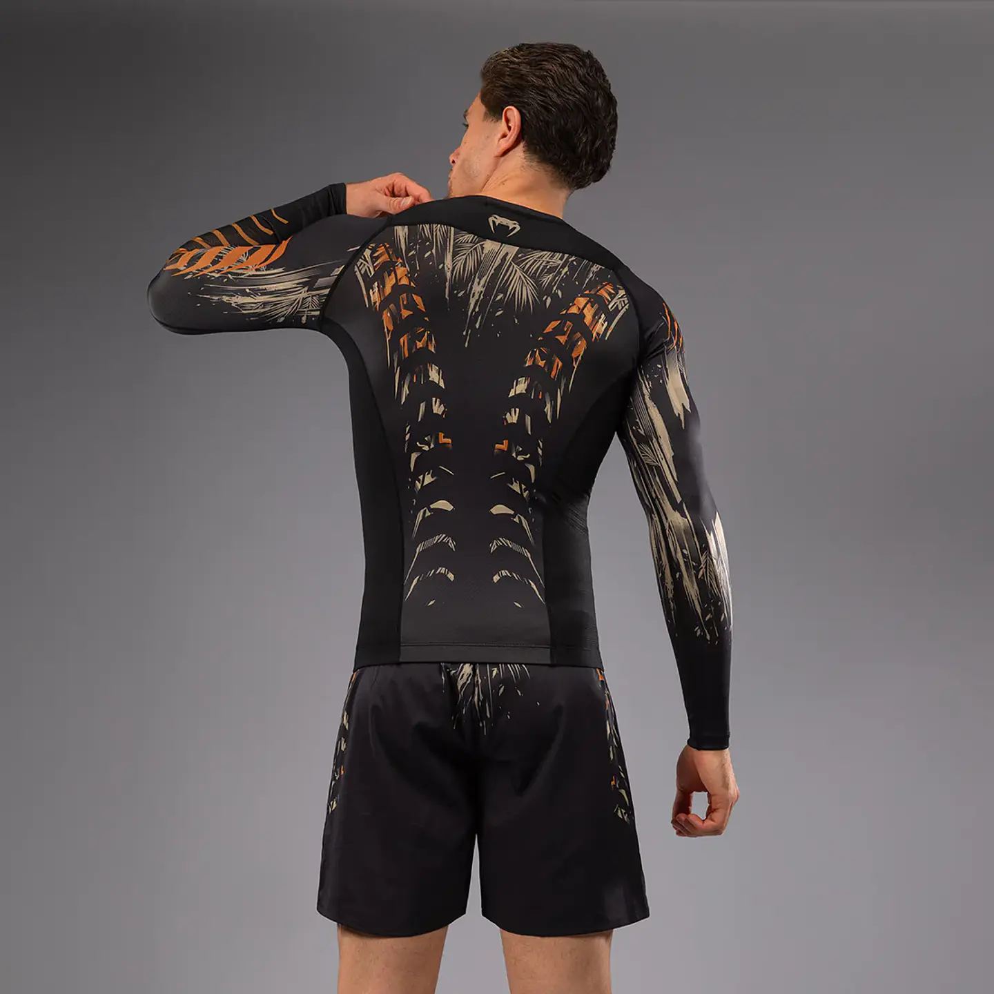 Venum Tiger Rashguard Long Sleeve 5