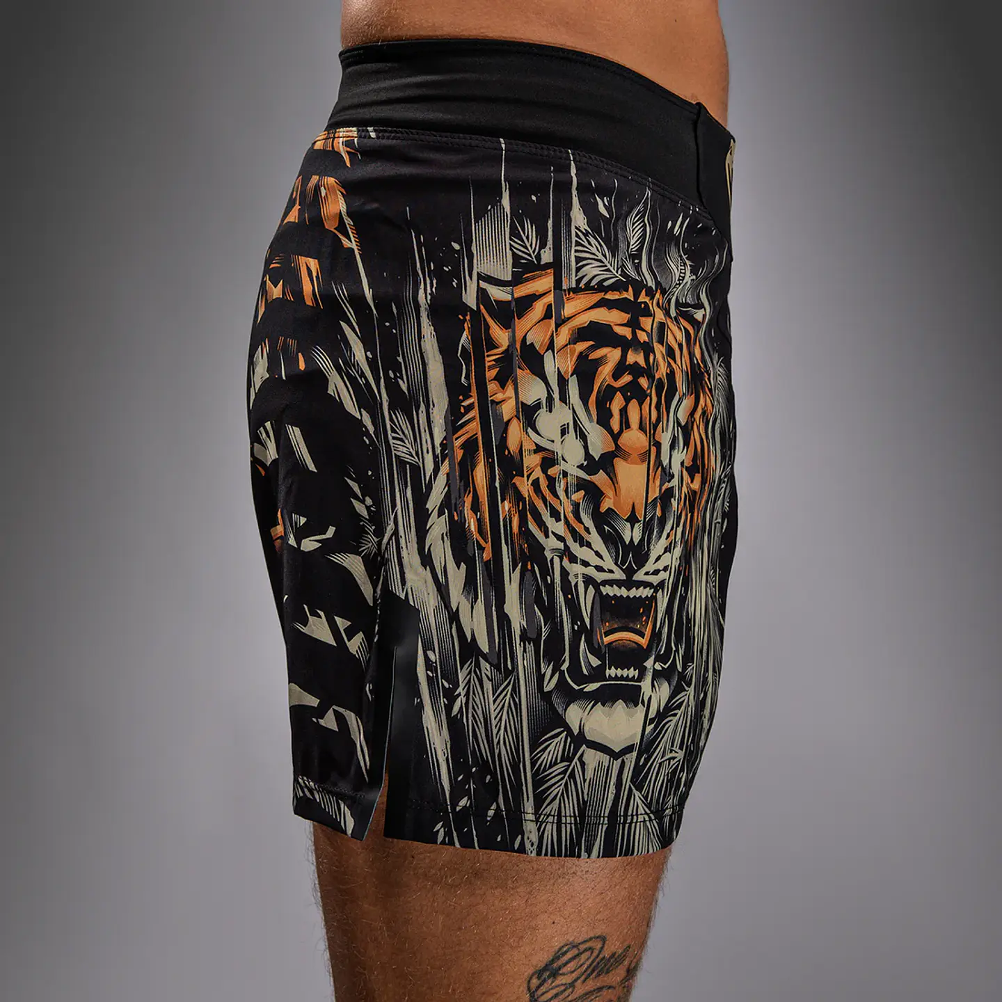 Venum Tiger 6