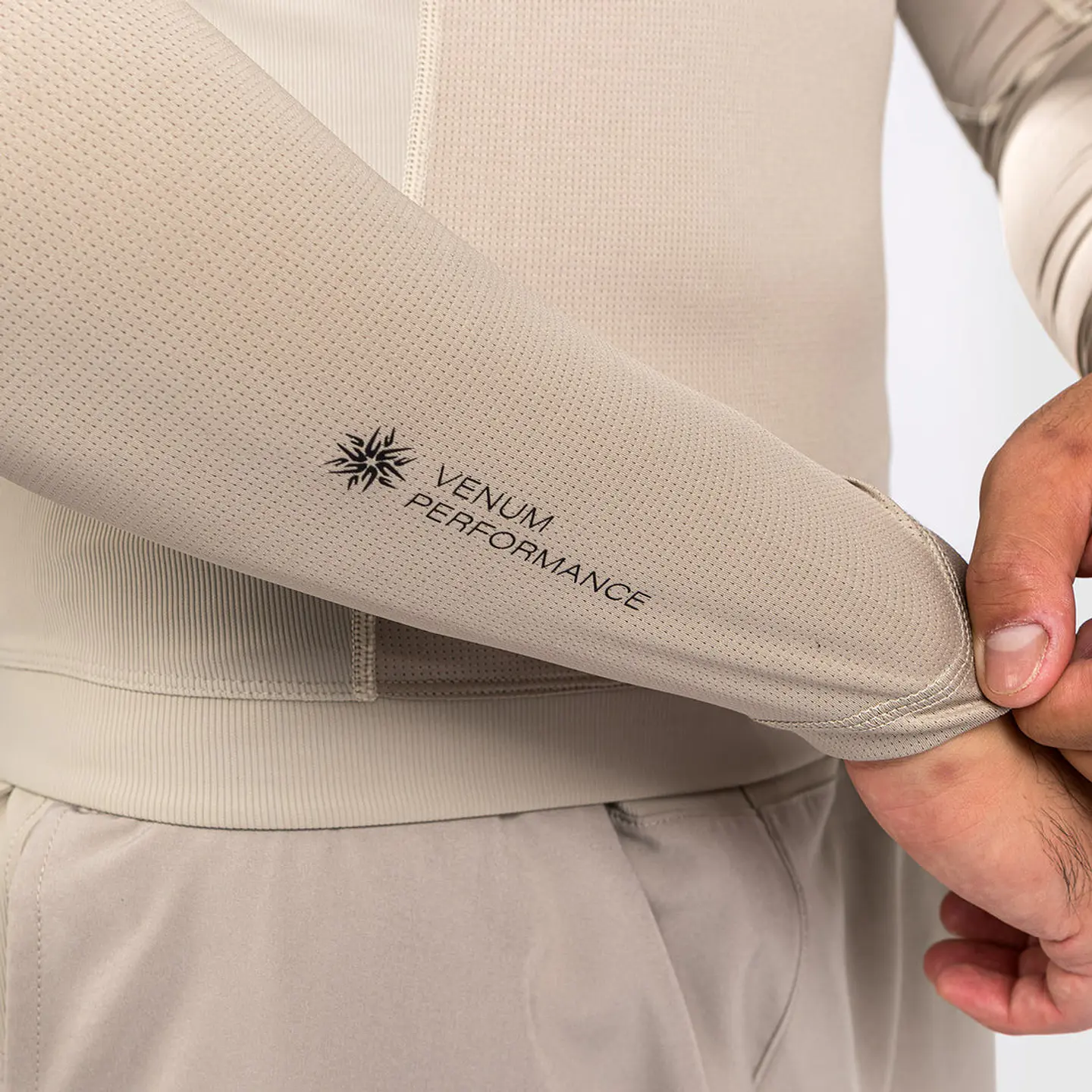 Venum G-Fit Rashguard Sand Long Sleeve 3