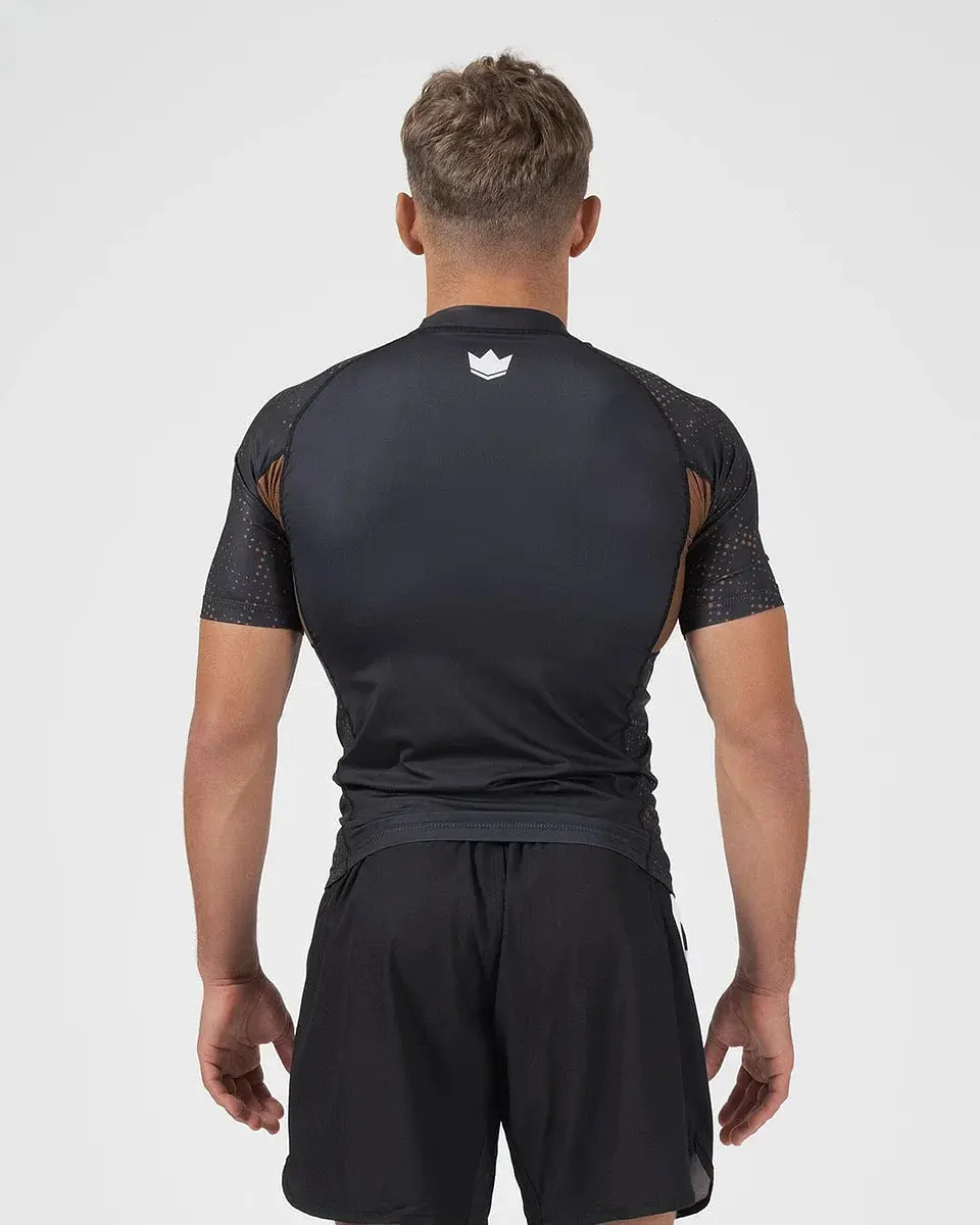 Pre-Venta Ranked Performance V3 S/S Rashguard 4