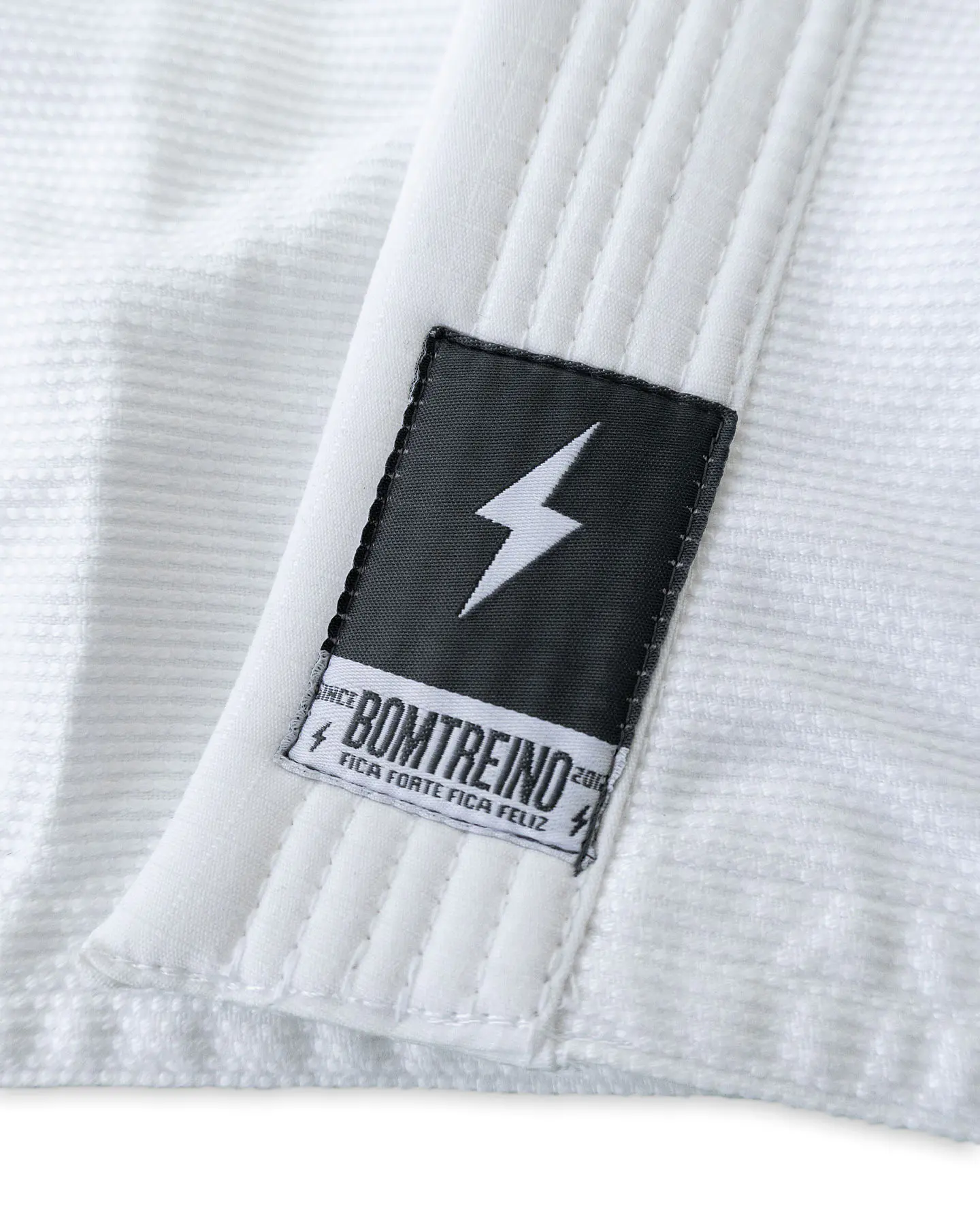 Kimono Bomtreino Classic White + BT Bag de Regalo 6