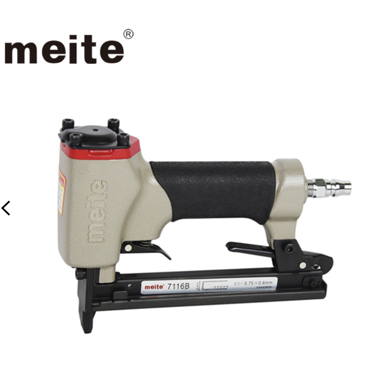 Corchetera Grapadora Meite 7116B Profesional 1