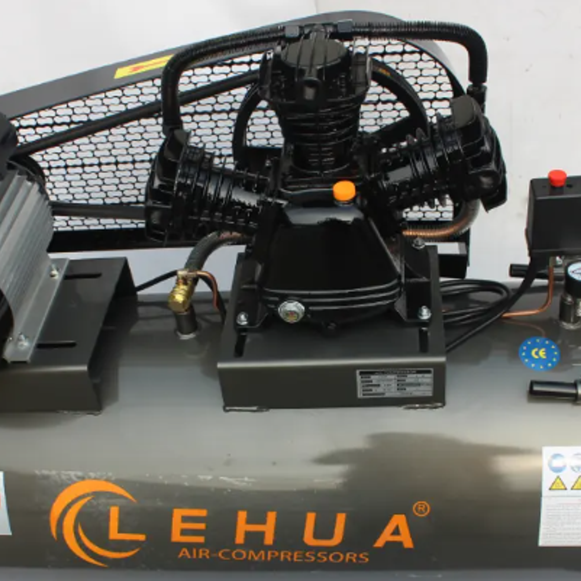 Compresor Lehua  4hp Monofásico  200lts  360 Lts/Min LHW 2