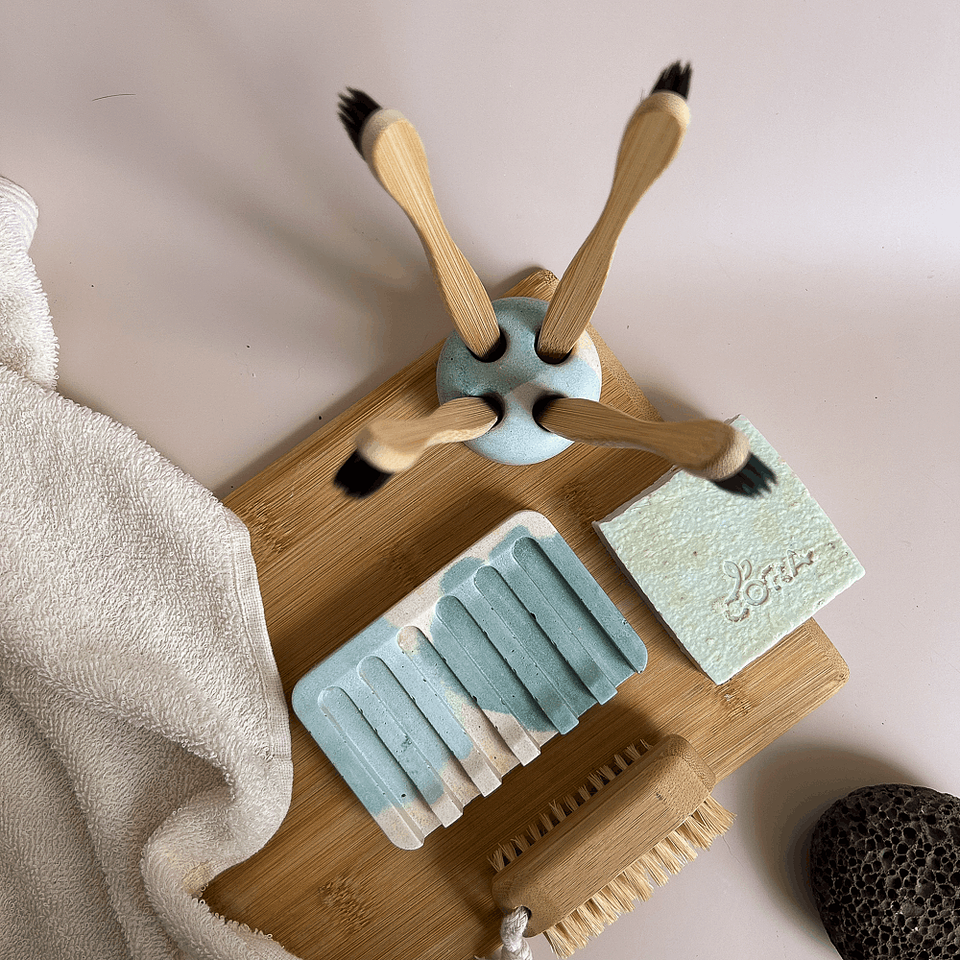 Coffret saboneteira e porta escovas Maré 1